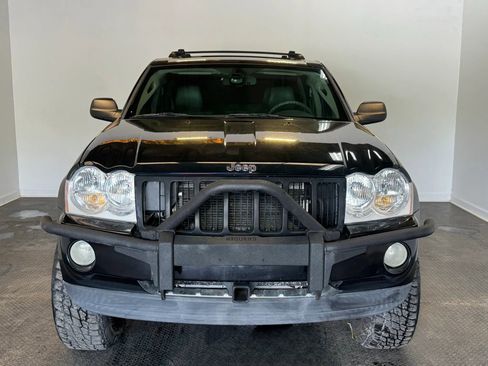 Used 2007 Jeep Grand Cherokee Limited AWD/4WD image 2