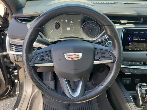 Used 2020 Cadillac XT4 Sport AWD/4WD image 22