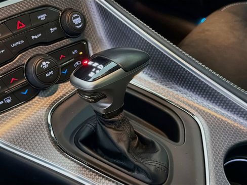 Used 2021 Dodge Challenger SRT Hellcat Redeye image 21