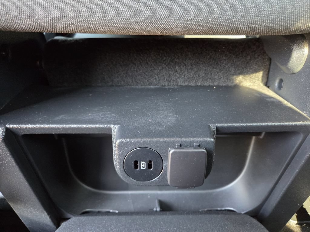 Used 2025 Ford F150 XLT w/ Equipment Group 301A Standard RWD image 20