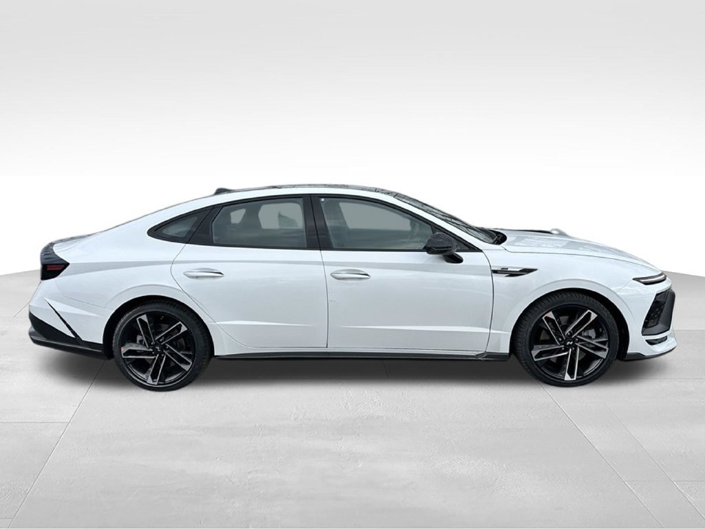 New 2026 Hyundai Sonata N Line FWD image 8