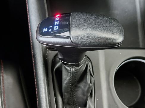 Used 2024 Dodge Durango GT image 25