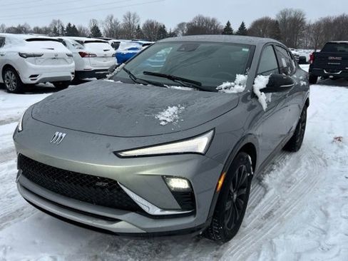 Used 2024 Buick Envista Sport Touring w/ Convenience I Package image 1