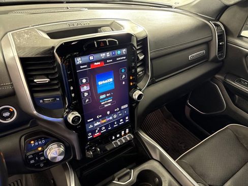 Used 2023 RAM 1500 Laramie AWD/4WD image 34