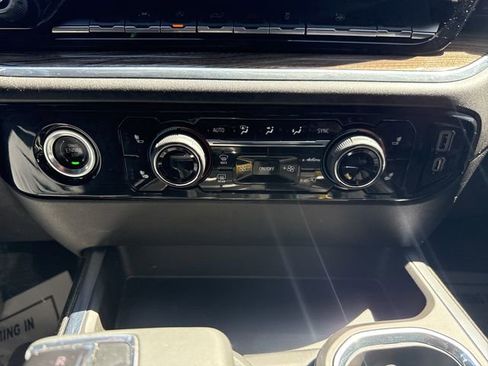 Used 2023 Chevrolet Silverado 1500 RST w/ LPO, Dark Essentials Package AWD/4WD image 18