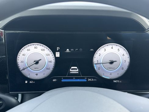 Used 2024 Hyundai Elantra SEL image 27