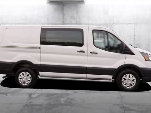 Certified 2024 Ford Transit 250 Low Roof w/ Exterior Upgrade Package RWD image 5