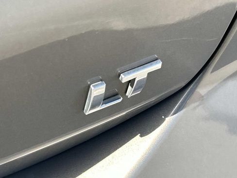 Used 2019 Chevrolet Equinox LT FWD image 8