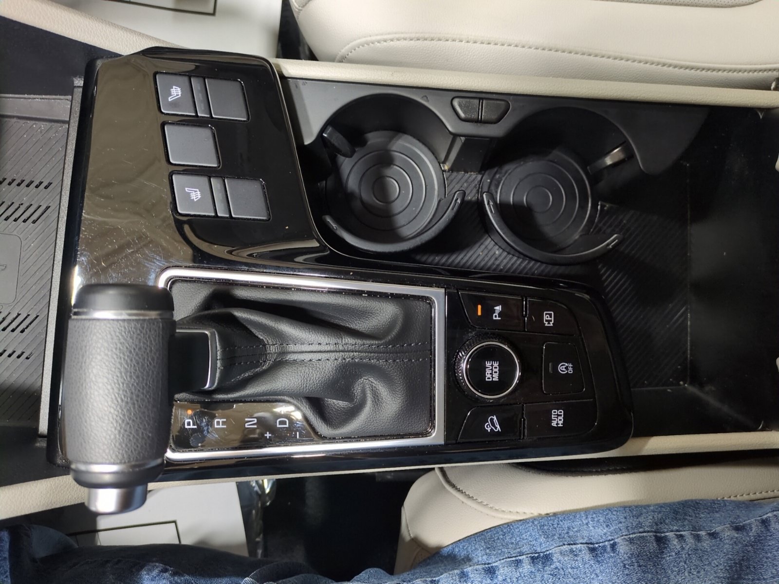 Certified 2024 Kia Sportage EX FWD image 21