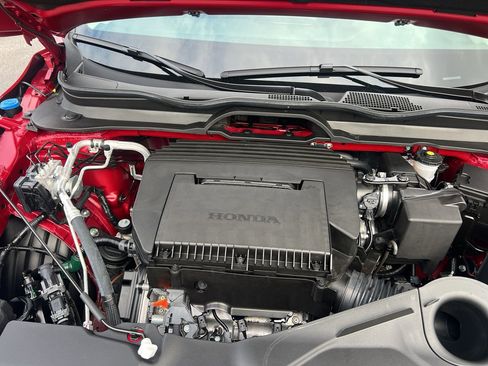 Certified 2025 Honda Pilot Touring image 36