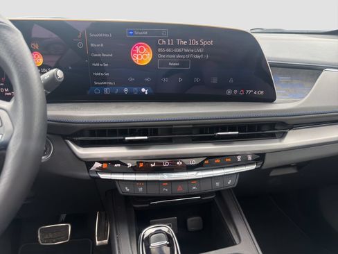 Used 2025 Cadillac XT4 Sport AWD/4WD image 16