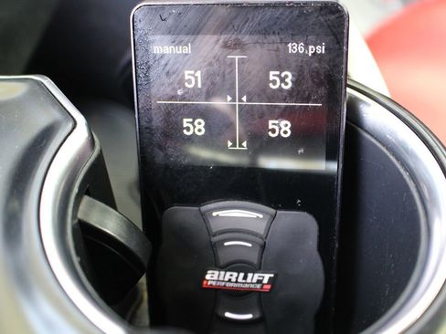 Used 2020 Toyota Camry XSE w/ Blackout Package image 41