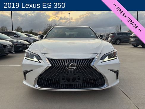 Used 2019 Lexus ES 350 w/ Premium Package image 2