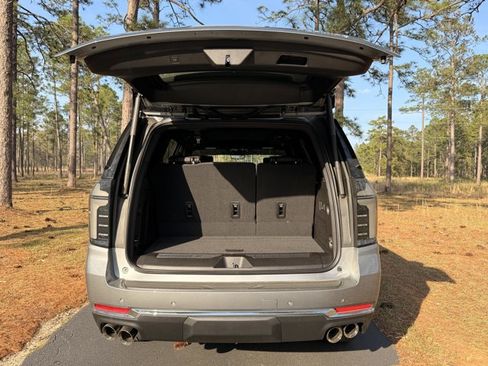 New 2026 Chevrolet Tahoe Premier RWD image 9