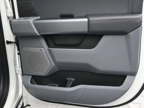 New 2025 Ford F150 Lariat w/ Equipment Group 502A High image 17