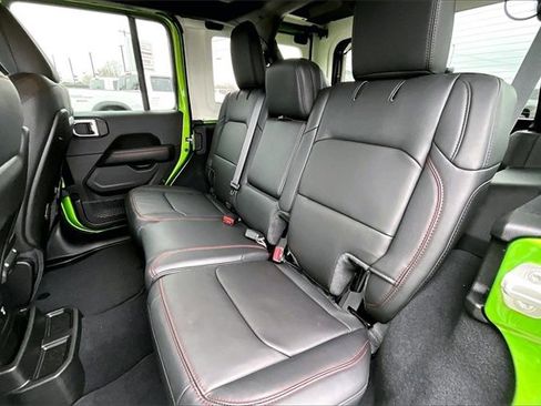 New 2026 Jeep Wrangler Unlimited Rubicon image 14