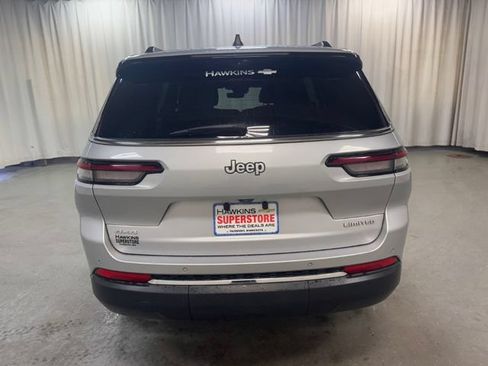 Used 2024 Jeep Grand Cherokee L Limited w/ Luxury Tech Group II AWD/4WD image 5