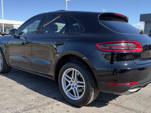 Used 2017 Porsche Macan AWD/4WD image 7