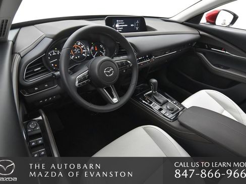 Used 2025 MAZDA CX-30 AWD 2.5 S w/ Premium Package image 28