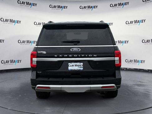 Used 2022 Ford Expedition XLT AWD/4WD image 4
