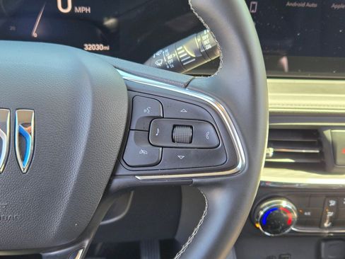 Used 2025 Buick Encore GX Preferred FWD image 30