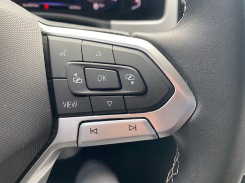 Used 2022 Volkswagen Atlas Cross Sport SE AWD/4WD image 18