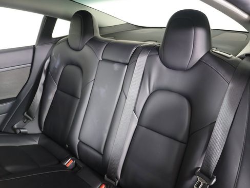 Used 2022 Tesla Model 3 Long Range image 30