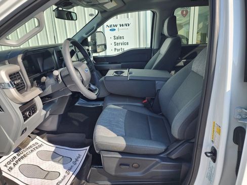 New 2026 Ford F350 XLT w/ XLT Premium Package image 10