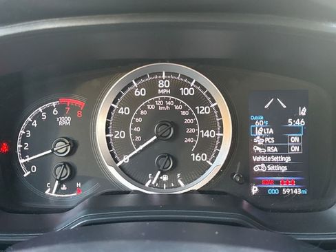 Used 2021 Toyota Corolla LE image 19