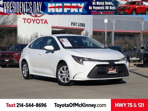 Used 2024 Toyota Corolla LE image 1