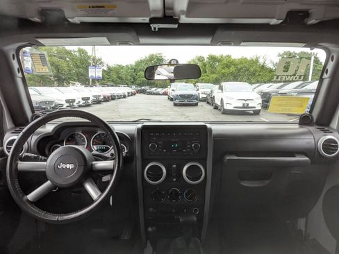 Used 2010 Jeep Wrangler Unlimited Sahara w/ Trailer Tow Group AWD/4WD image 36