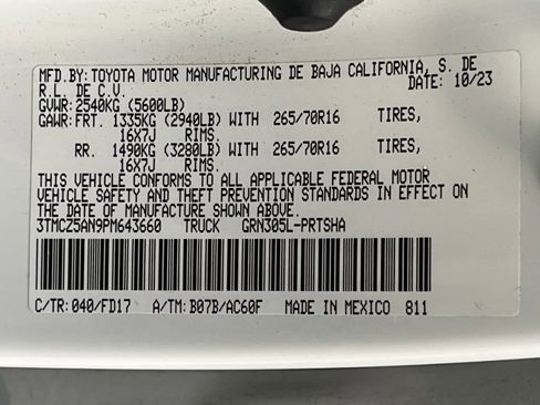 Used 2023 Toyota Tacoma TRD Off-Road image 67