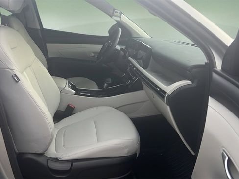 Certified 2025 Hyundai Tucson SEL image 15