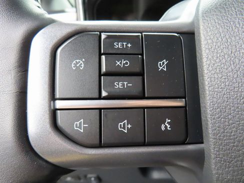 Used 2024 Ford F350 Lariat w/ Black Appearance Package image 64