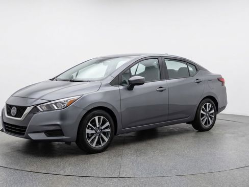Used 2025 Nissan Versa SV FWD image 3