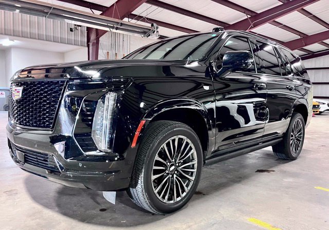 Used 2025 Cadillac Escalade Sport Platinum AWD/4WD image 10