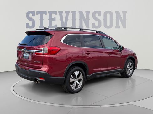 Used 2024 Subaru Ascent Premium w/ Convenience Package AWD/4WD image 5