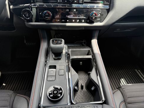 New 2026 Nissan Pathfinder Rock Creek AWD/4WD image 12