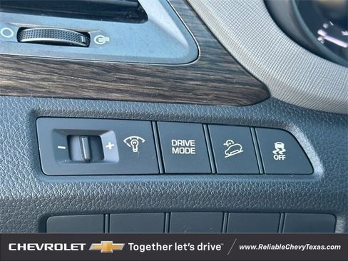 Used 2017 Hyundai Santa Fe Sport image 25