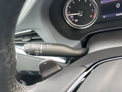 Used 2023 Buick Enclave Essence w/ Experience Buick Package image 21