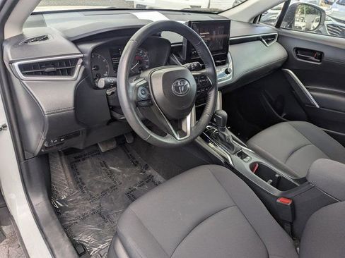 Used 2024 Toyota Corolla Cross LE image 22