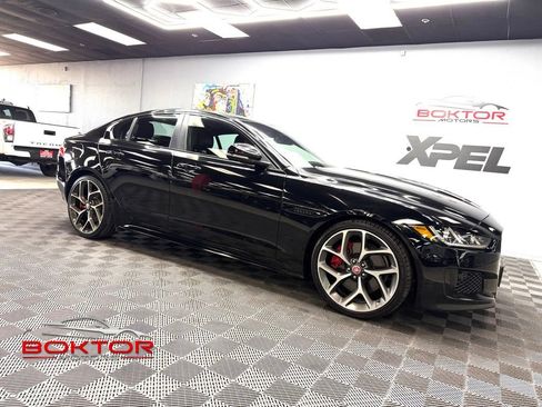 Used 2018 Jaguar XE S RWD image 1