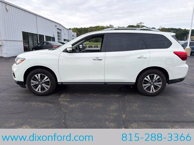 Used 2017 Nissan Pathfinder SV w/ SV Tech Package AWD/4WD image 2