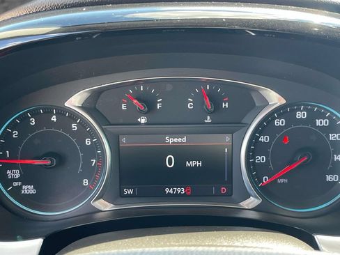 Used 2020 Chevrolet Traverse LT FWD image 44