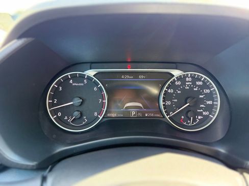 Used 2024 Nissan Sentra SV w/ All-Weather Package FWD image 11