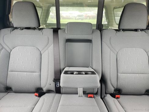 Used 2021 RAM 1500 Big Horn AWD/4WD image 13