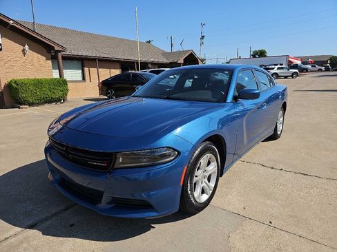 Used 2022 Dodge Charger SXT image 7
