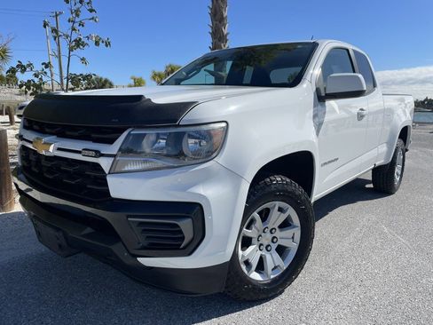 Used 2021 Chevrolet Colorado LT w/ Fleet Safety Package image 27