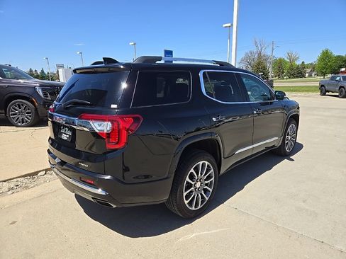 Used 2021 GMC Acadia Denali w/ Trailering Package AWD/4WD image 9