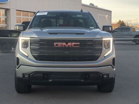 Used 2023 GMC Sierra 1500 Elevation w/ Preferred Package image 11